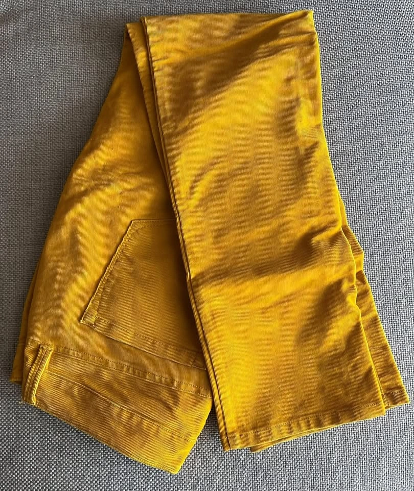 LOFT Modern Straight Corduroy Pants ~ Size 6 Petite ⚽️ - photo 2