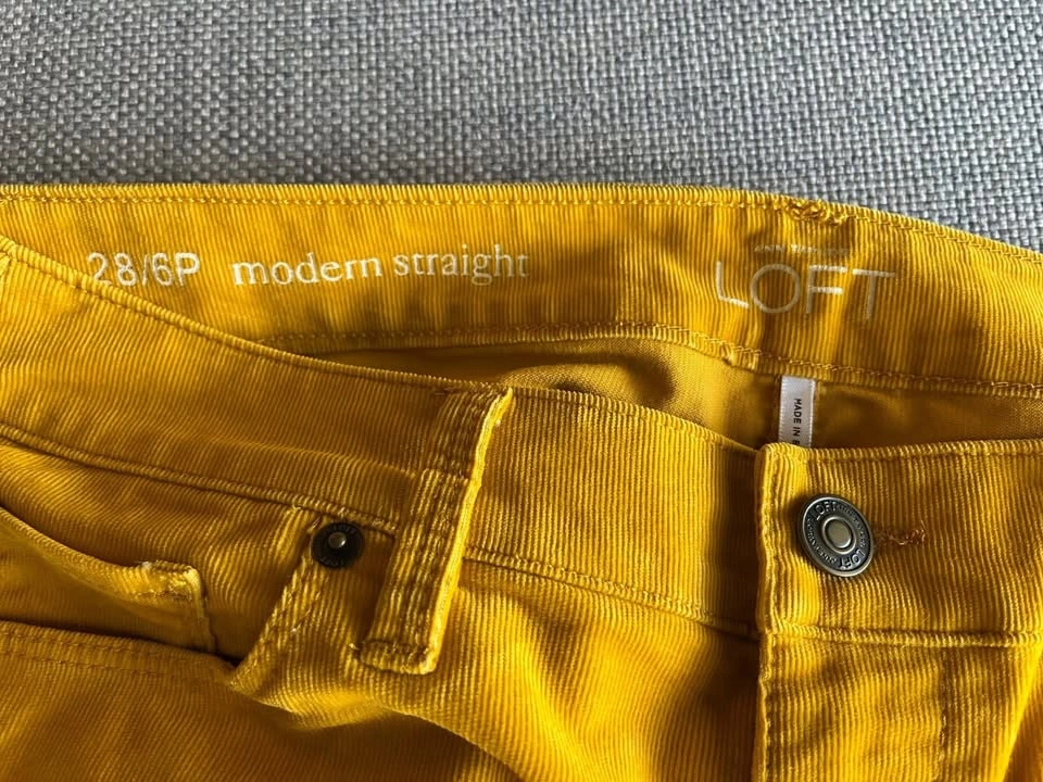LOFT Modern Straight Corduroy Pants ~ Size 6 Petite ⚽️ - photo 3