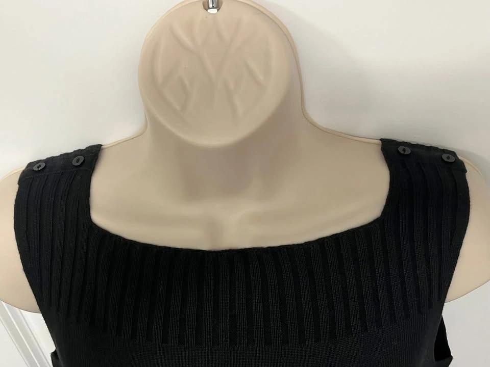Women's Black Sleeveless Top ~ Medium Petite *NEW* ⚽️ - photo 3