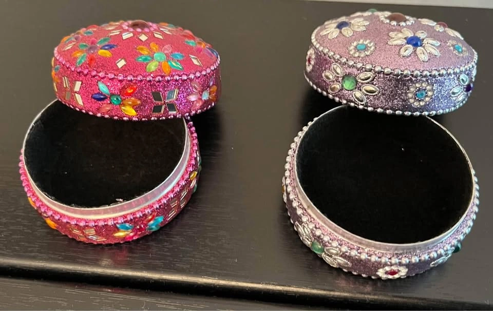 Mirror Beaded Decorative Trinket Box - 2.25” ⚽️ - photo 4