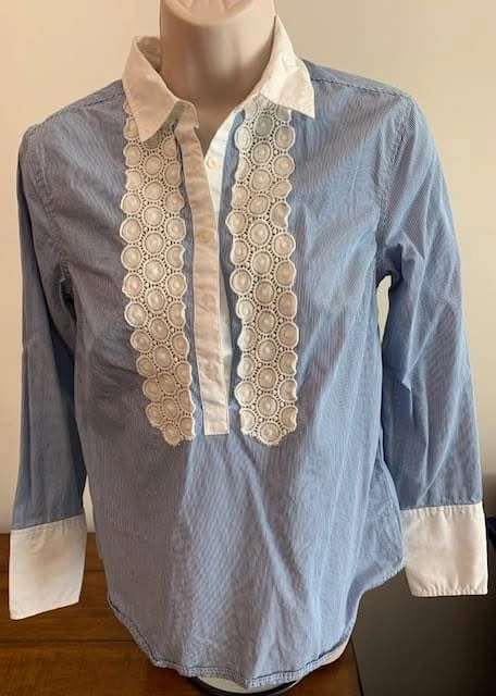 Banana Republic Top ~ Size XS Petite ⚽️
