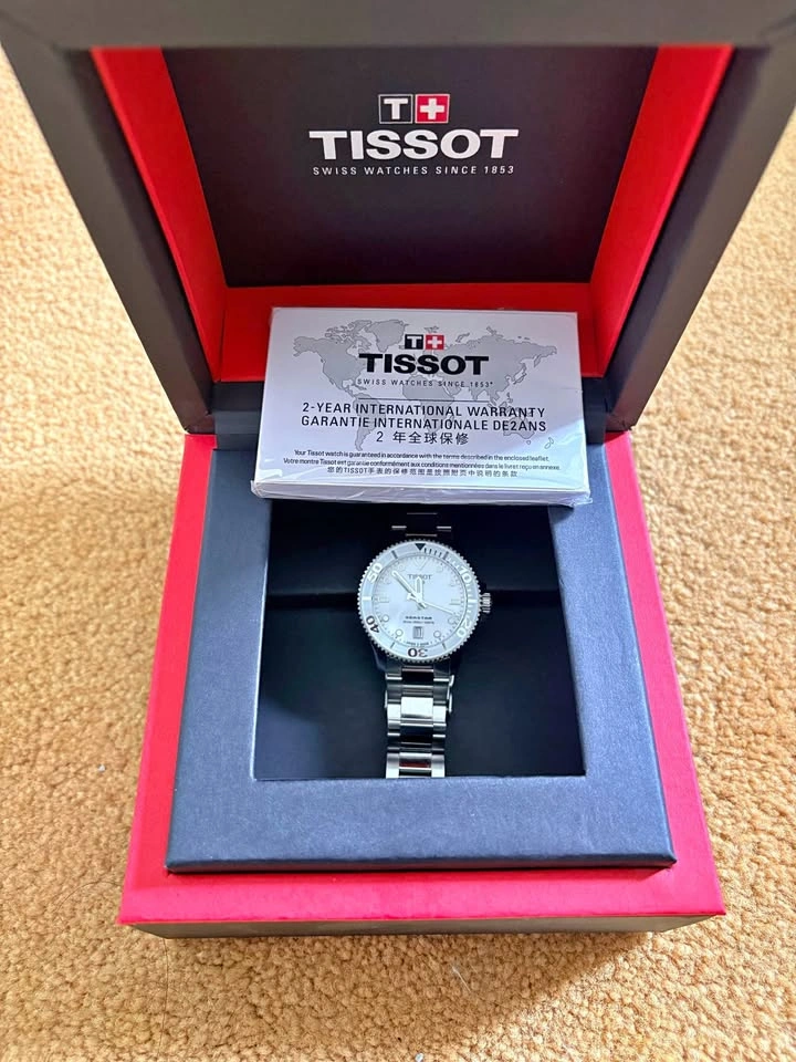 Tissot Unisex Seastar 1000 36mm Silver Watch