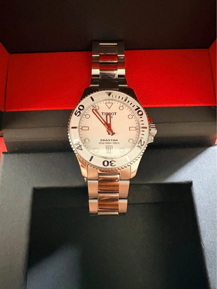 Tissot Unisex Seastar 1000 36mm Silver Watch - photo 2