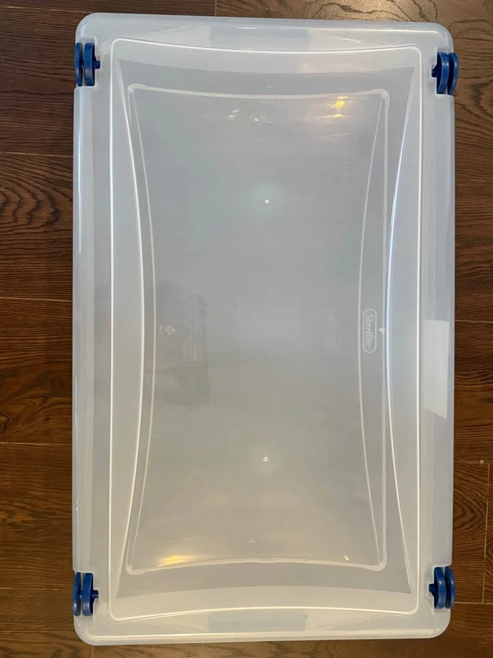 Wheeled storage latch box - photo 4