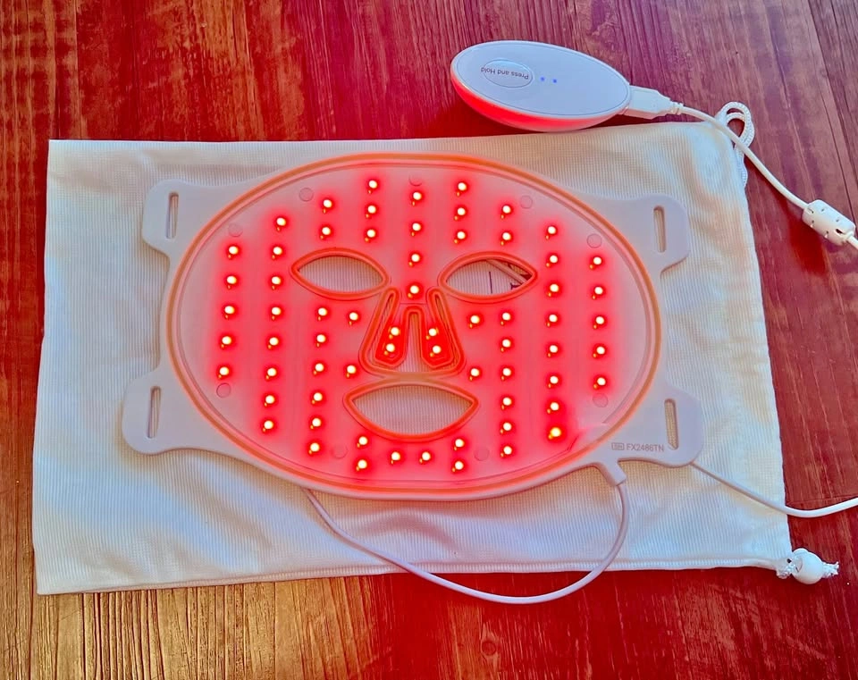 Omnilux Contour Face LED Mask + 2 Complete Accessory Sets