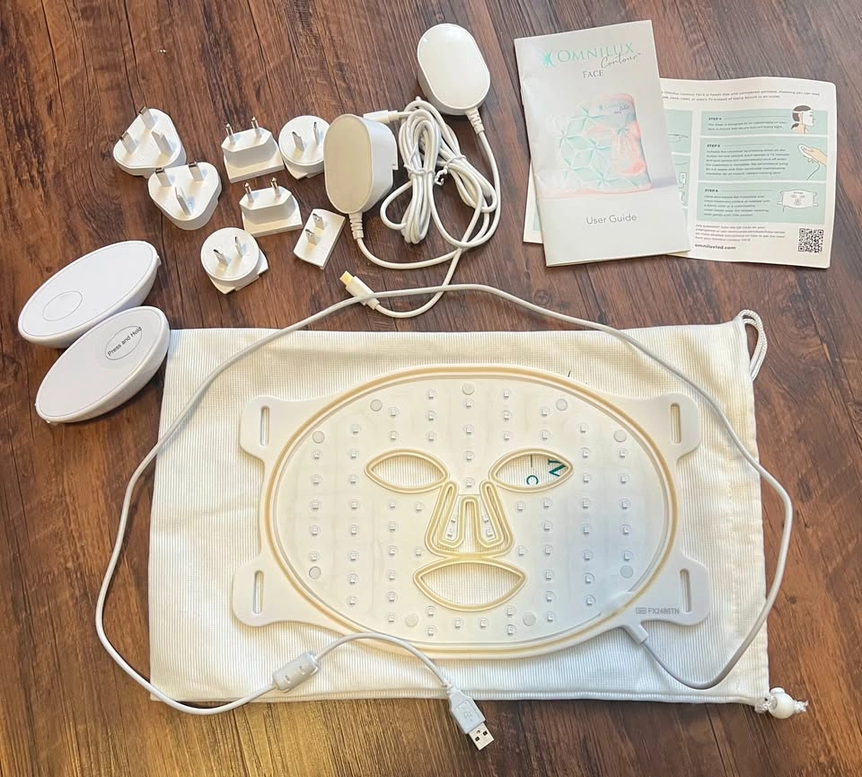 Omnilux Contour Face LED Mask + 2 Complete Accessory Sets - photo 2