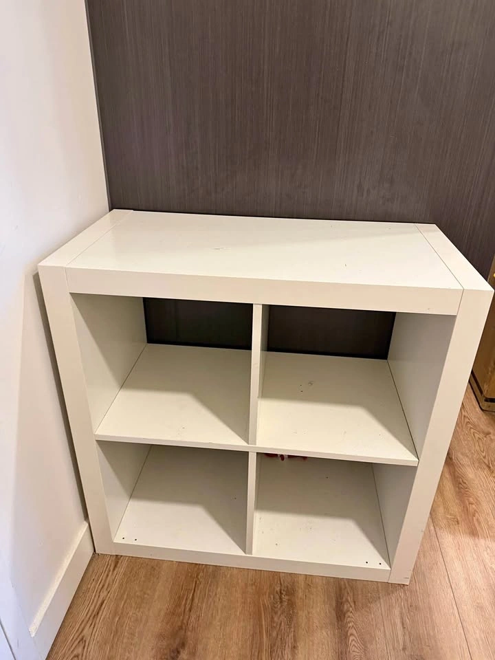 IKEA kallax White Storage Shelf / Cube Organizer