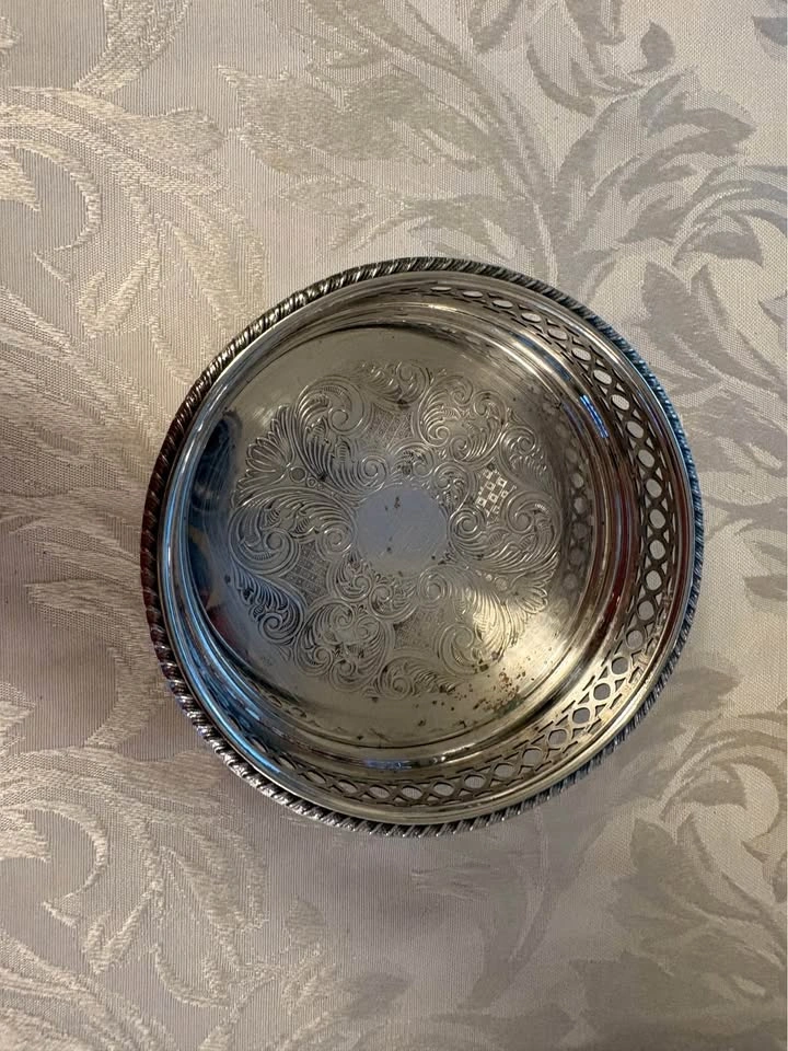 Vintage Silver Plated Pierced Wine Bottle Coaster - photo 2