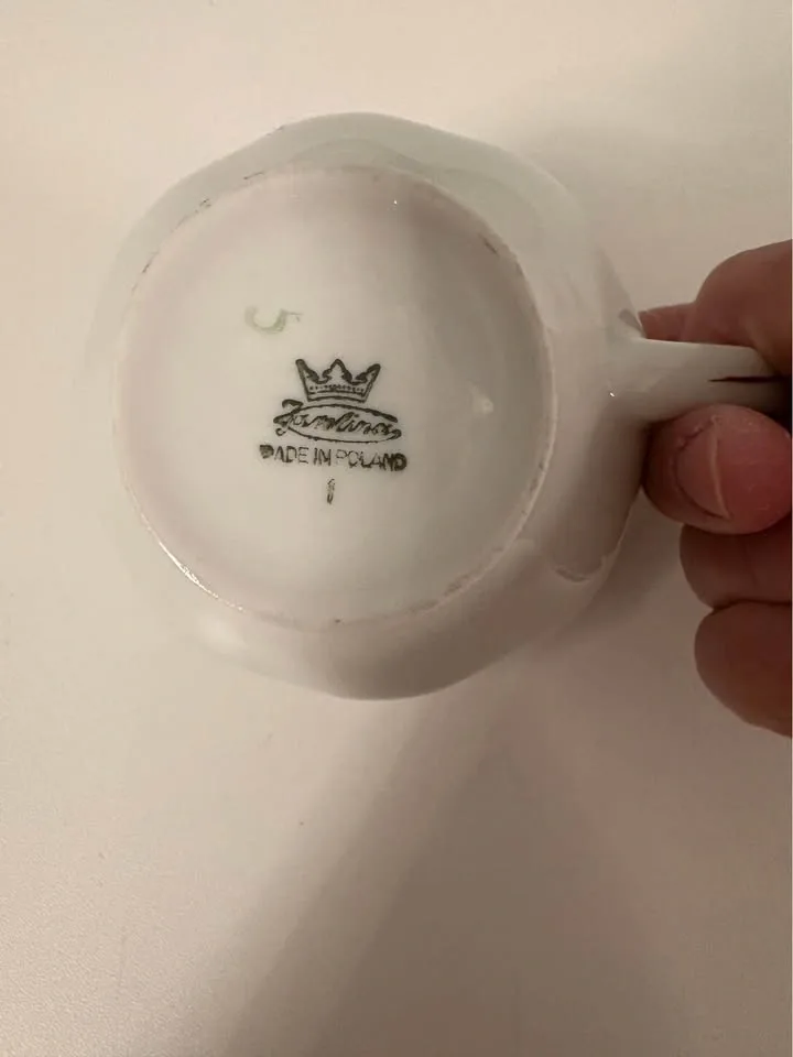 Creamer / Milk Pitcher Gold Trim Porcelain - photo 5