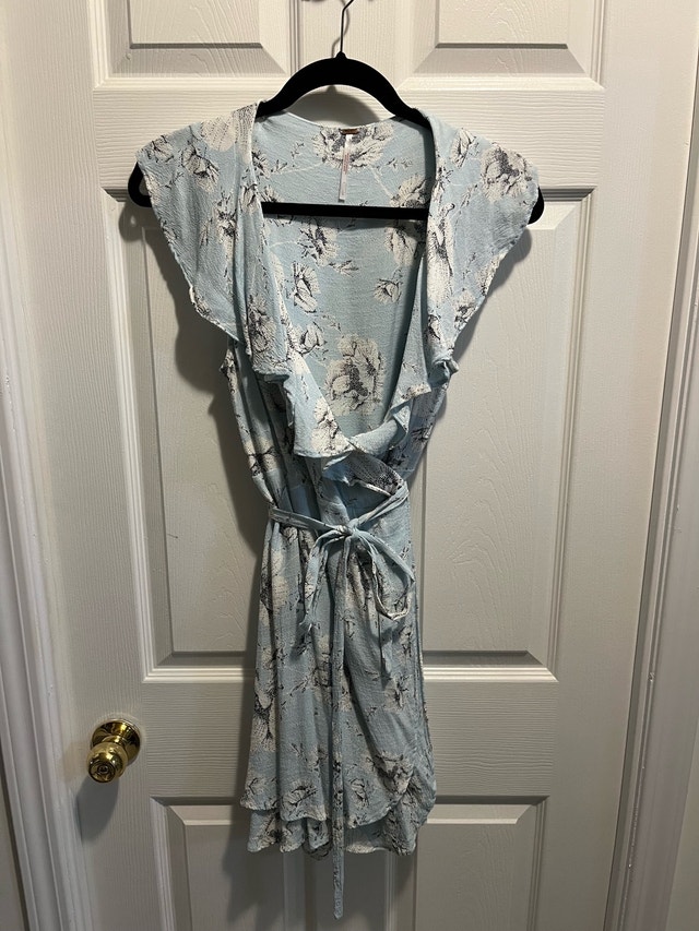 Free People Dress. Large