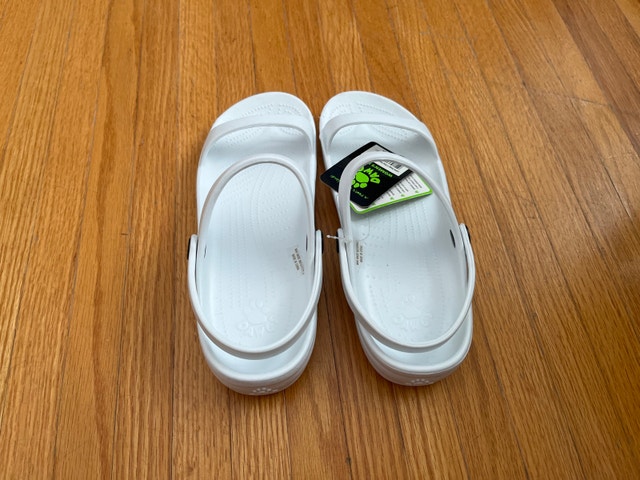 DAWGS Sandals, White, Women’s Size 9 - photo 2