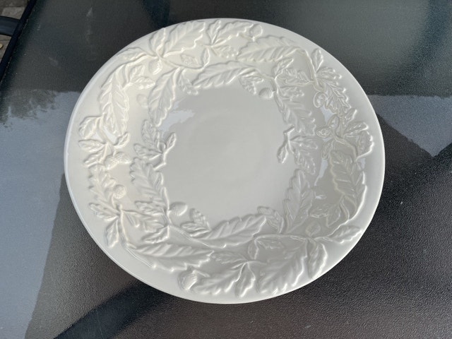 Pfaltzgraff Royal Oak Plate