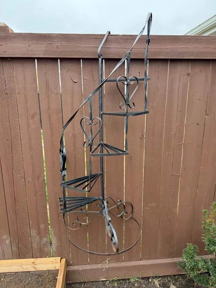 Vintage Wrought Iron Plant Stand / Garden Shelf - photo 2