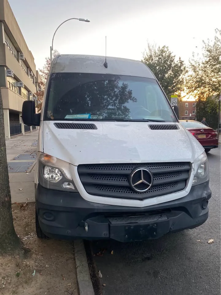 2016 Mercedes-Benz Sprinter 3500 Cargo Van image indicator(3)