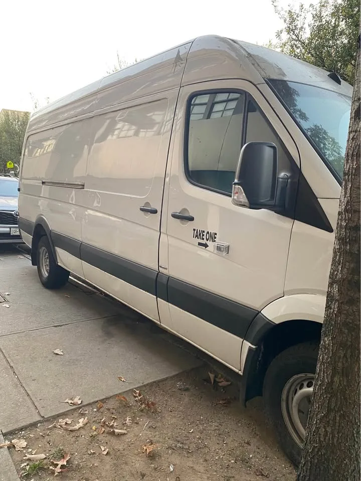 2016 Mercedes-Benz Sprinter 3500 Cargo Van image indicator(4)