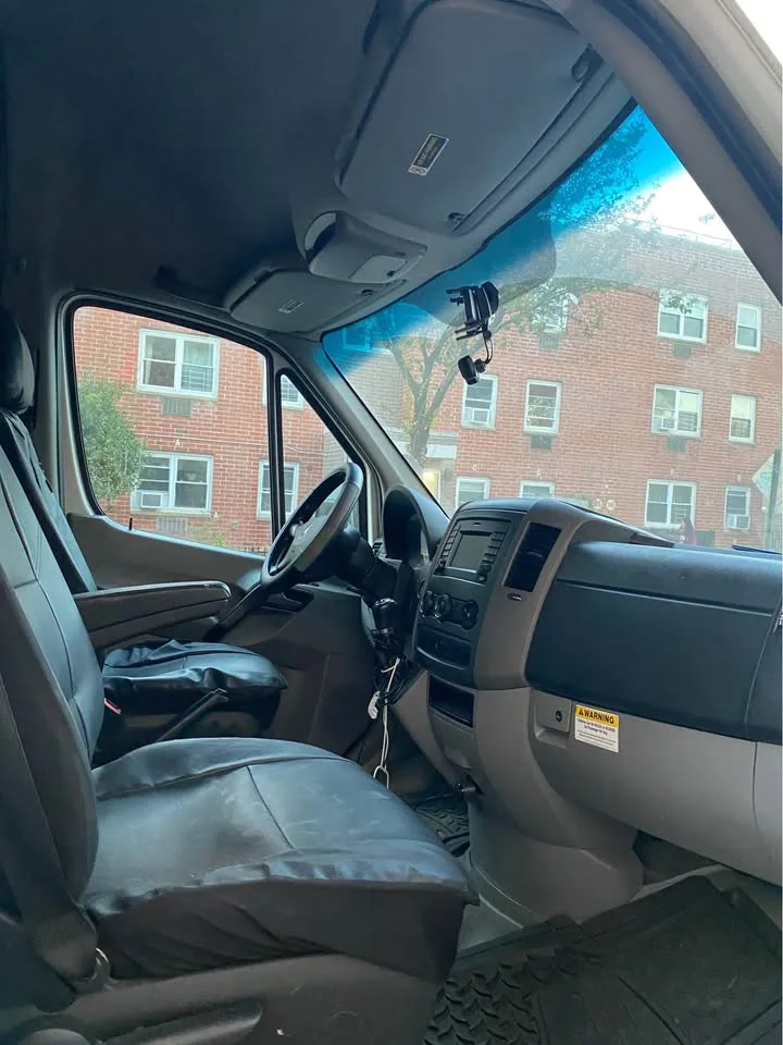 2016 Mercedes-Benz Sprinter 3500 Cargo Van image indicator(5)