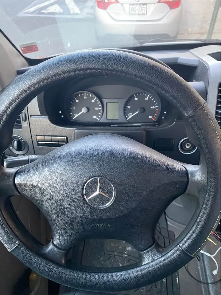 2016 Mercedes-Benz Sprinter 3500 Cargo Van image indicator(6)