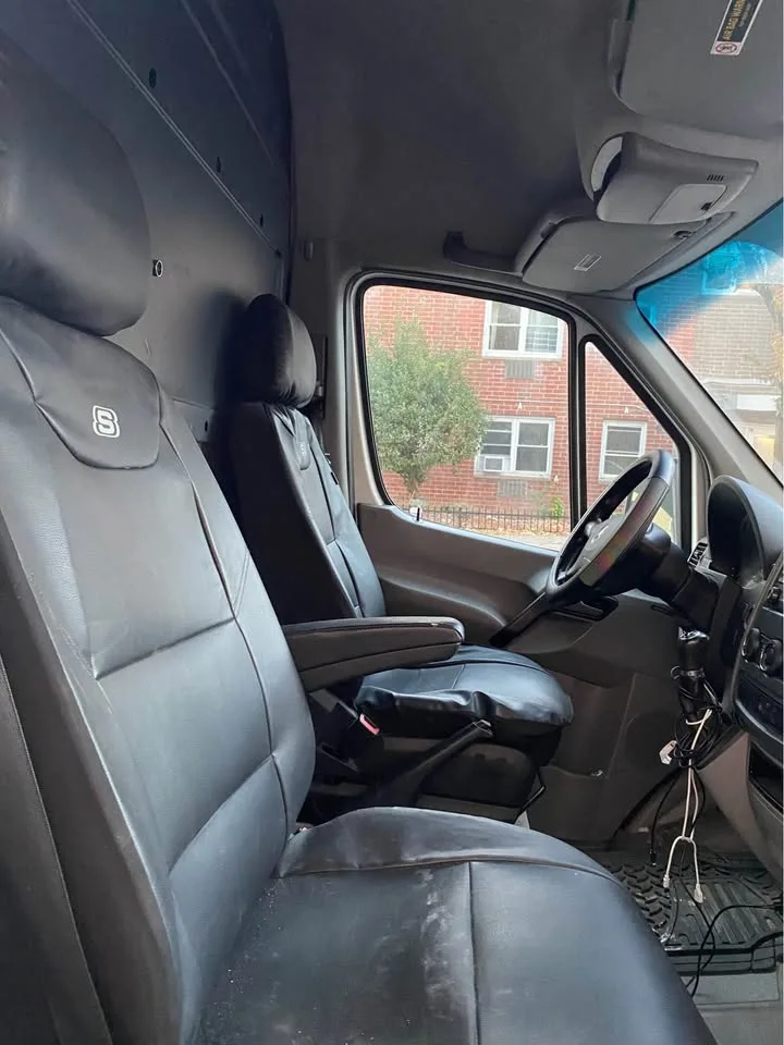 2016 Mercedes-Benz Sprinter 3500 Cargo Van image indicator(8)