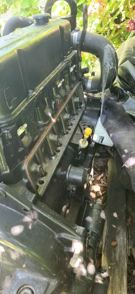 Mercruiser 3.0 engine for part - photo 2