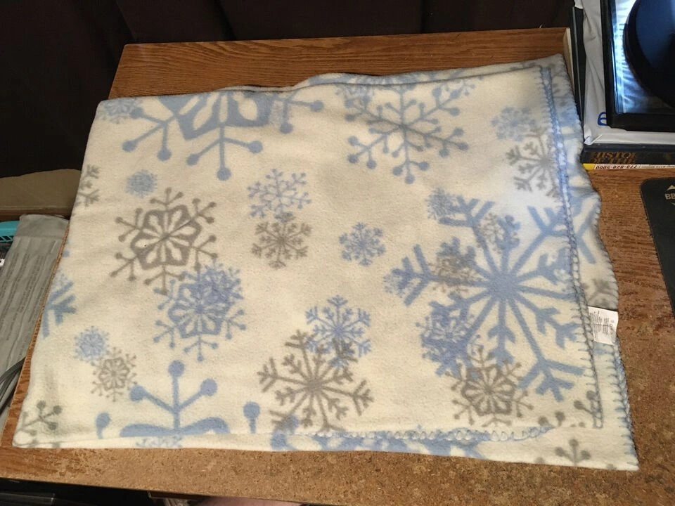LOT OF 5 THROW BLANKETS PILLOW SHAM MARTHA STEWART CHRISTMAS - photo 4