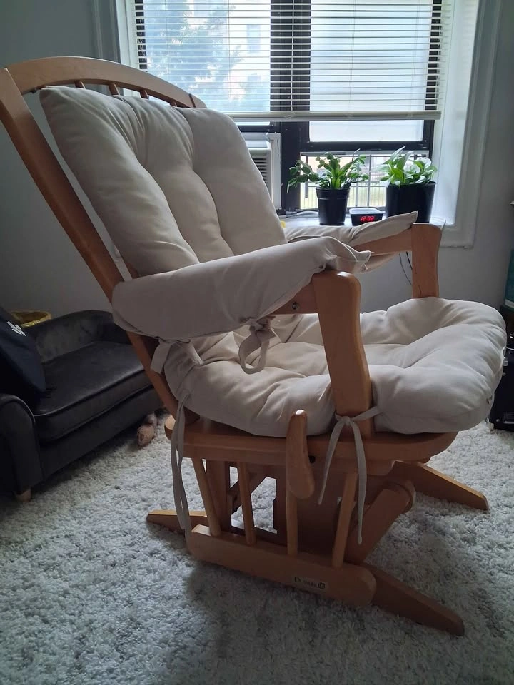 Glider Rocking Chairs - photo 2