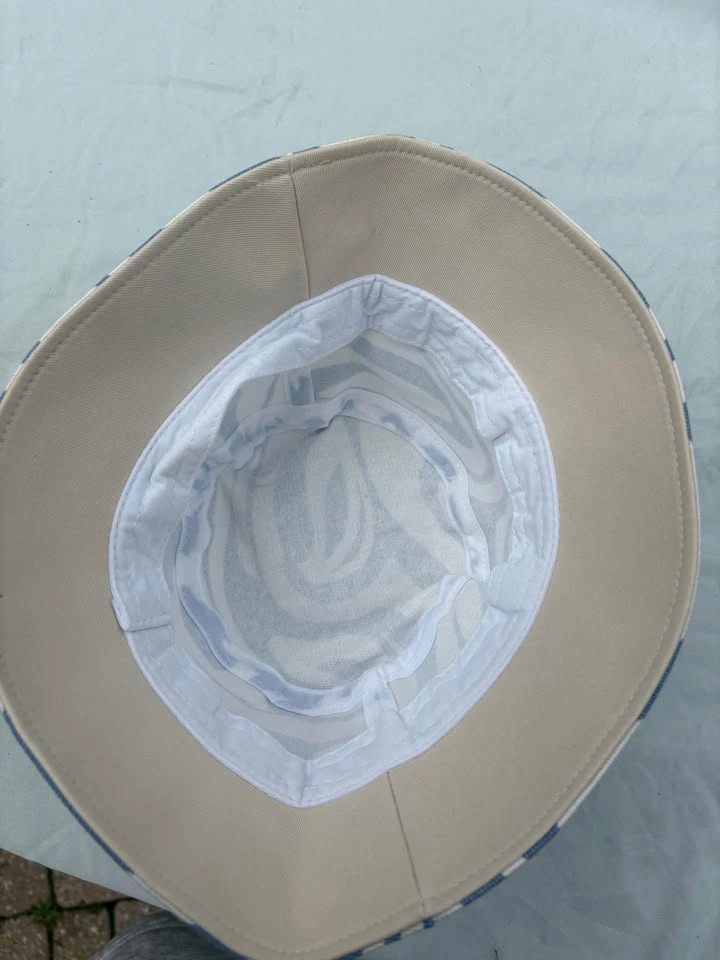 Blue and White Swirl Pattern Bucket Hat - photo 4