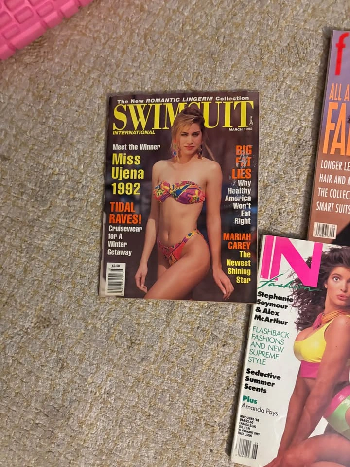 Vintage Magazine Lot - photo 2