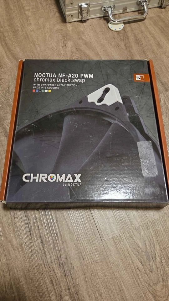 Noctua NF-A20 PWM Chromax 200mm fan - photo 2