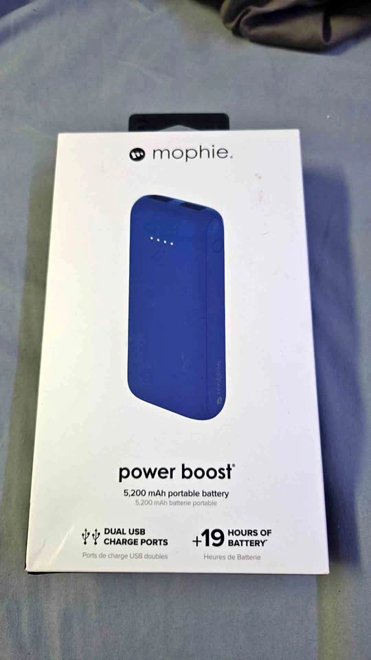 Mophie power boost 5200mah power bank