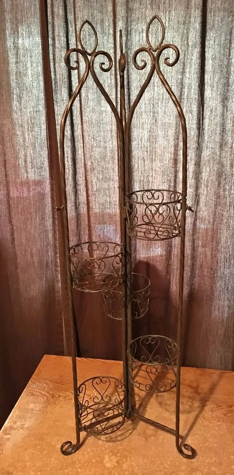 FOLDING PLANT STAND 5 POT HOLDER RUSTIC METAL 41"