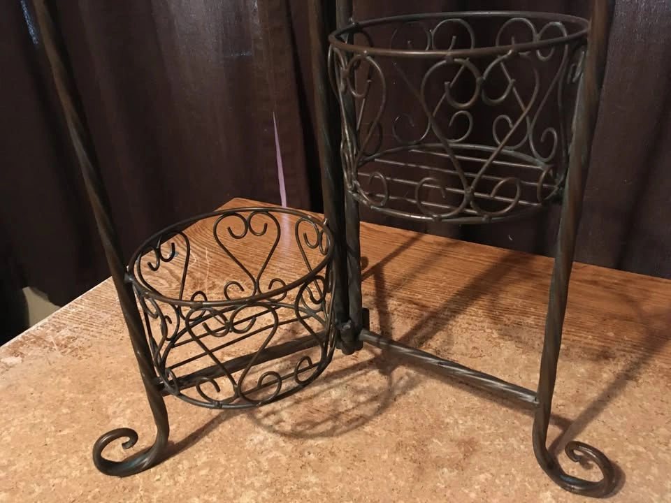 FOLDING PLANT STAND 5 POT HOLDER RUSTIC METAL 41" - photo 4