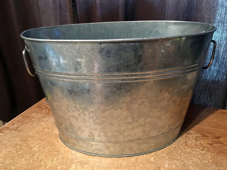 OVAL GALVANIZED STEEL BUCKET STORAGE PLANTER DECOR 19" X 11" X 1