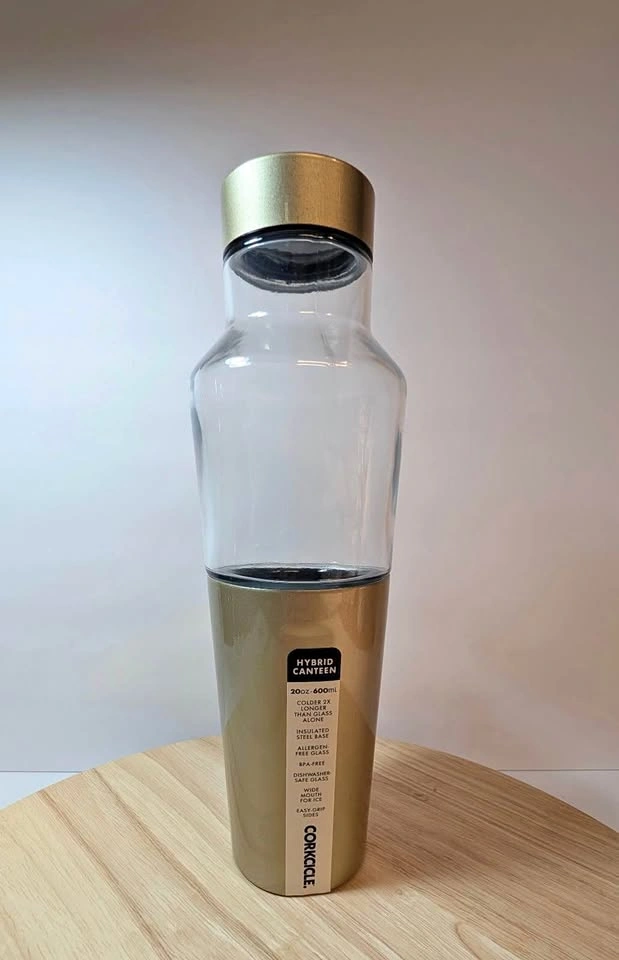 Corkcicle Hybrid Canteen in the gold "Glampagne" colour. BRAND N