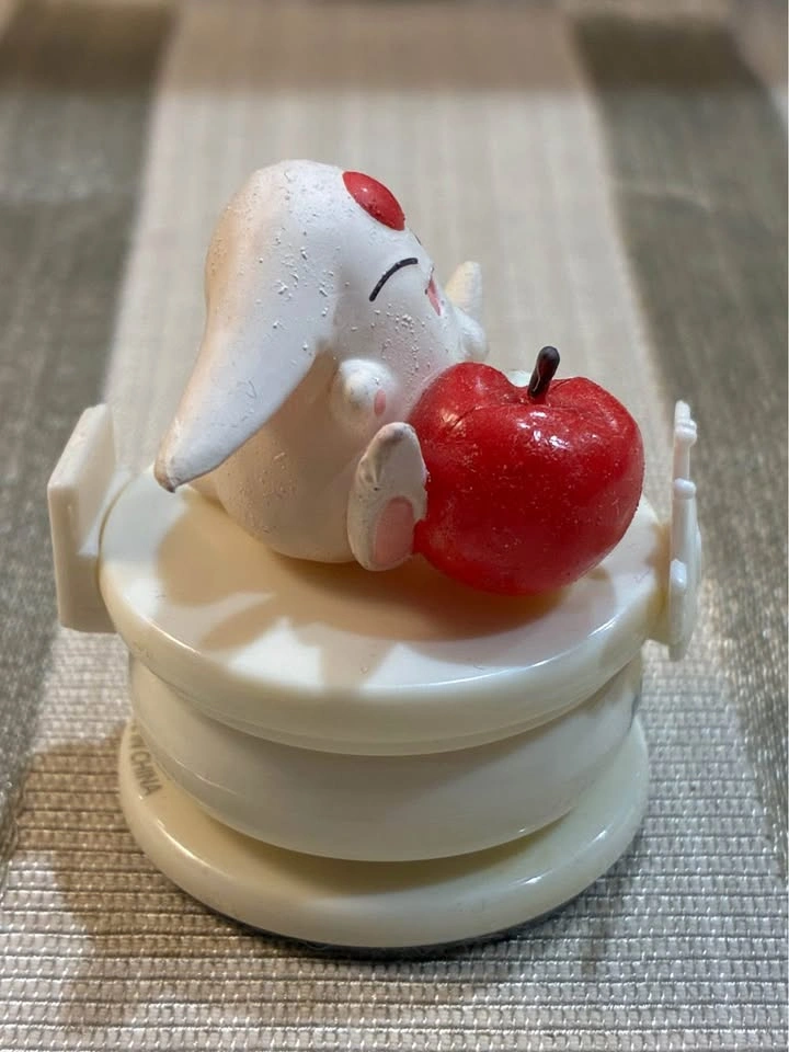 ⚽️ CLAMP Nokiseki Collector Chess Piece - Mokona Pawn - photo 2
