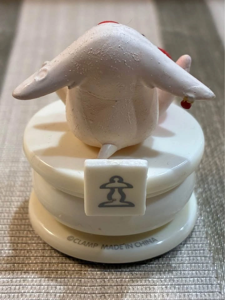 ⚽️ CLAMP Nokiseki Collector Chess Piece - Mokona Pawn - photo 3