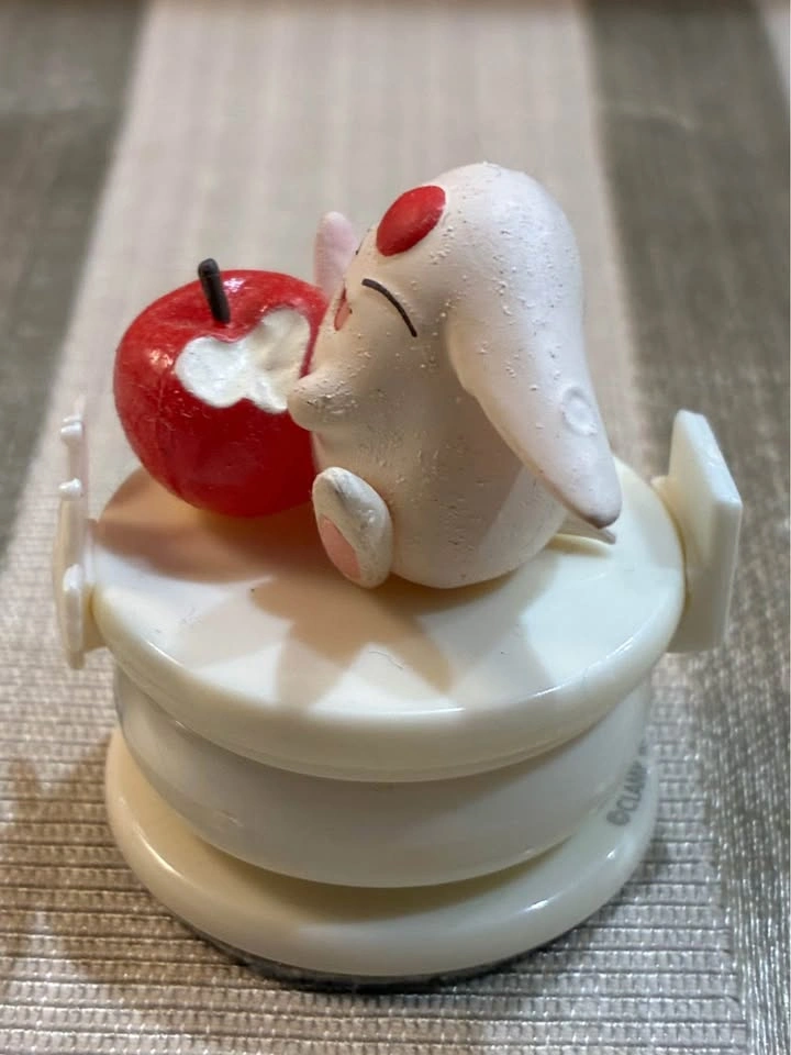 ⚽️ CLAMP Nokiseki Collector Chess Piece - Mokona Pawn - photo 4