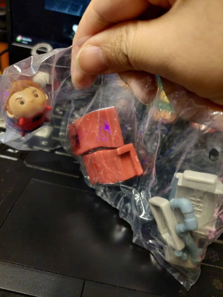 ⚽️ Marvel Tsum Tsum Mystery Pack - Unmasked Spiderman - photo 2