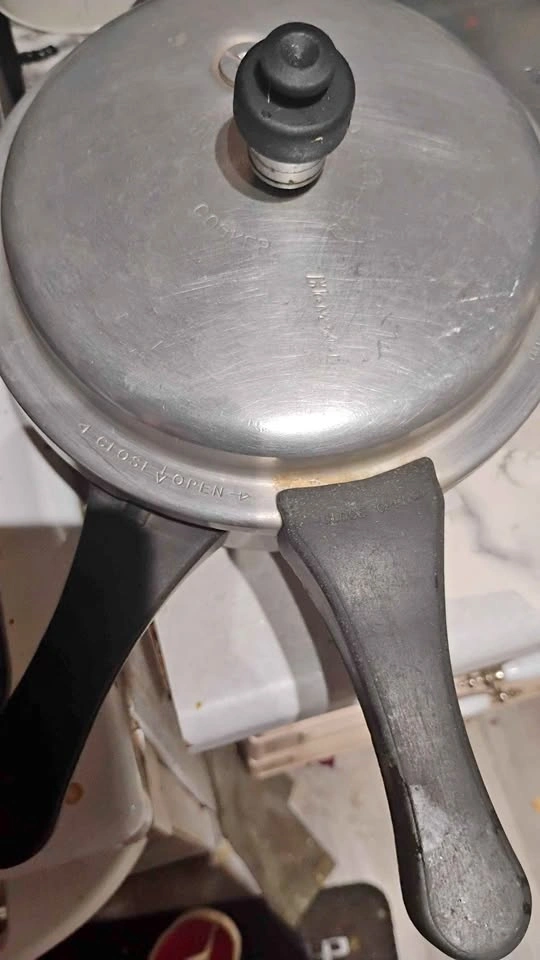 Indian pressure cooker 3l