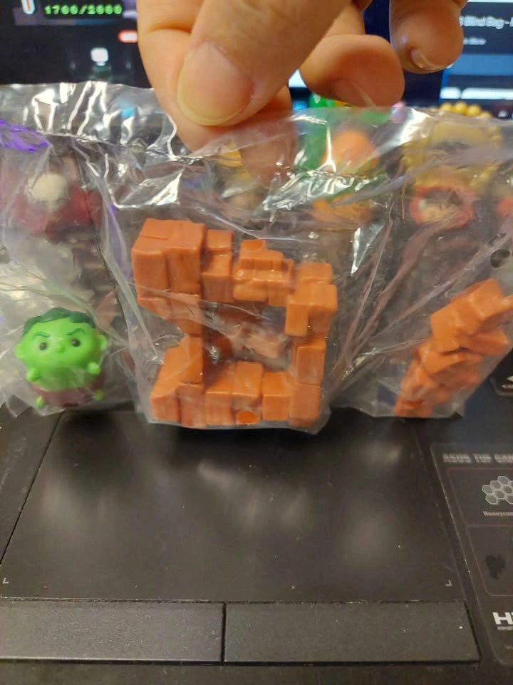 ⚽️ Marvel Tsum Tsum Mystery Pack - Hulk, Series 3 - photo 2
