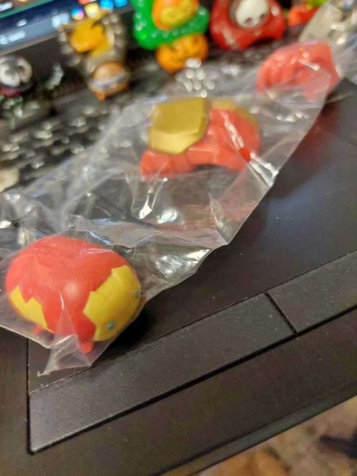 ⚽️ Marvel Tsum Tsum Mystery Pack - Iron Man, Series 1