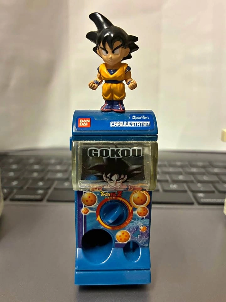 ⚽️ Dragon Ball - Bandai Mini Capsule Station! 😍 Goku