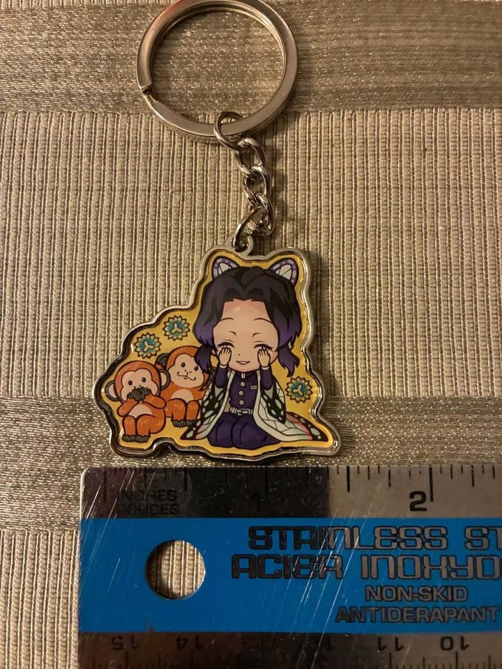 ⚽️ Demon Slayer - Shinobu metal keychain 😊 - photo 4