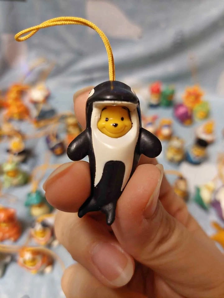 ⚽️ Peek-a-Pooh - Vintage Charm! Whale Pooh, Ocean Ed. Series 7