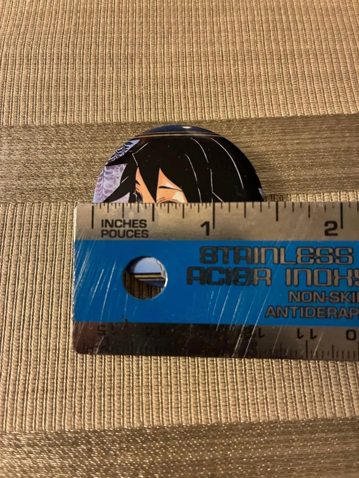 ⚽️ Demon Slayer - Can badge/button, Young Giyu - photo 3