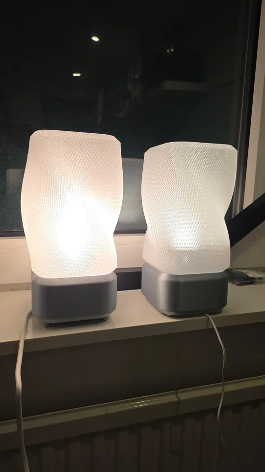 3D Printed Wavy Table Lamp, Cozy Light - photo 4