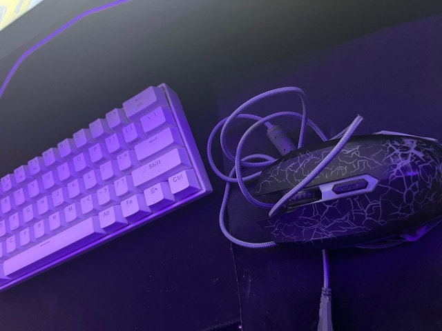 Dragon keyboard, mouse, and mousepad