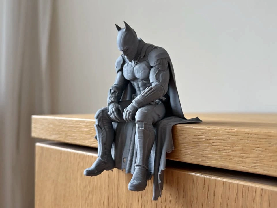 The Dark Knight Edge Sitter – 3D Printed Batman Shelf Figure
