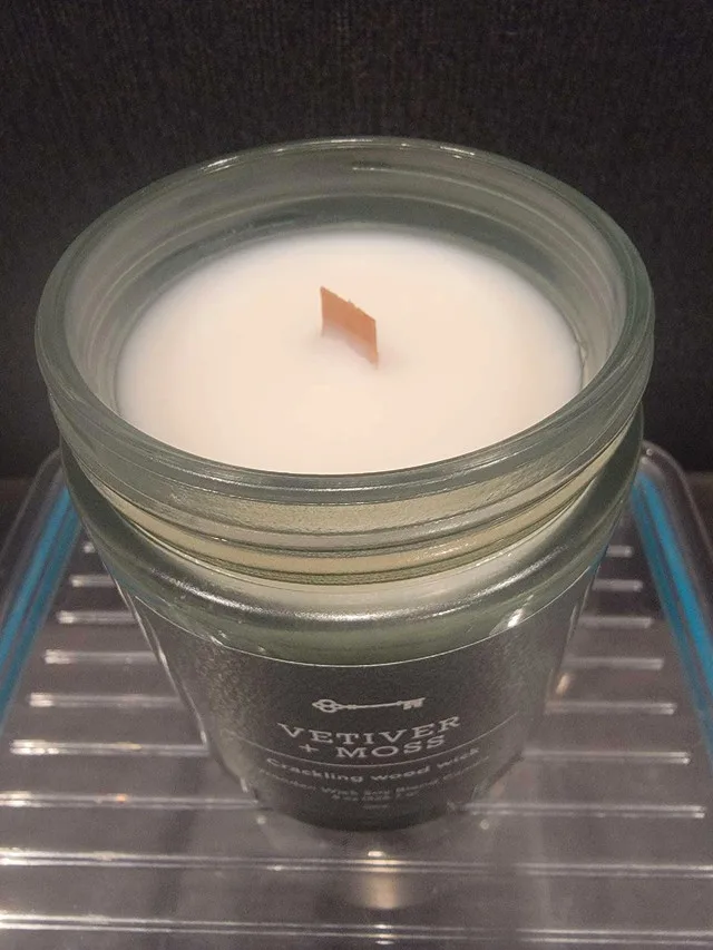 Crackling wood wick candles. Brand new image indicator(4)