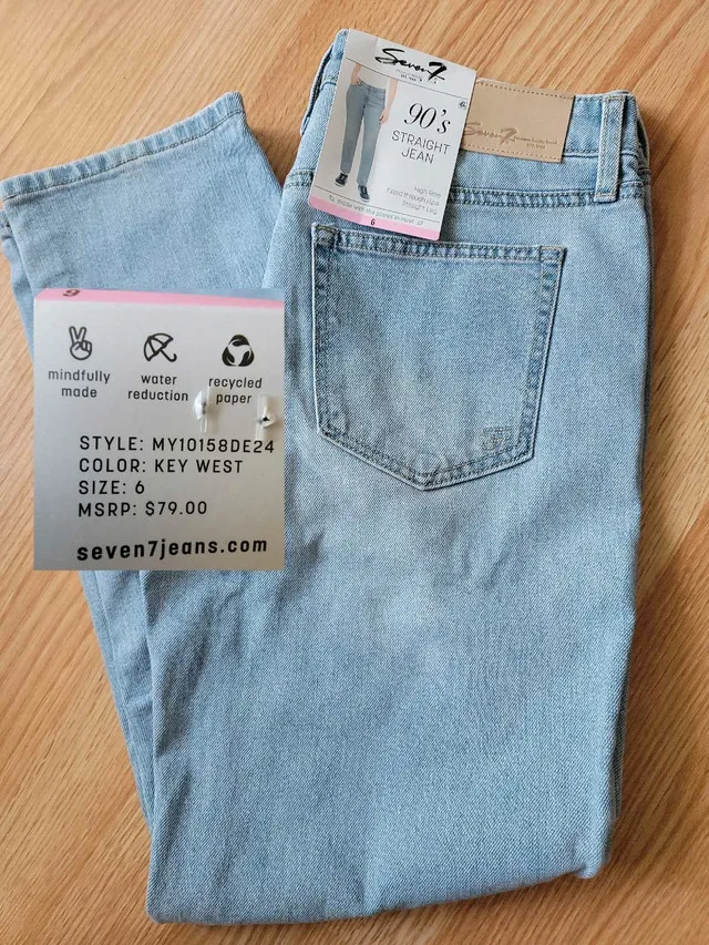 Seven7 Jeans image indicator(3)