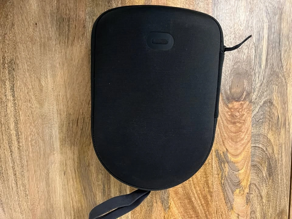 Oculus Quest 1 - photo 3